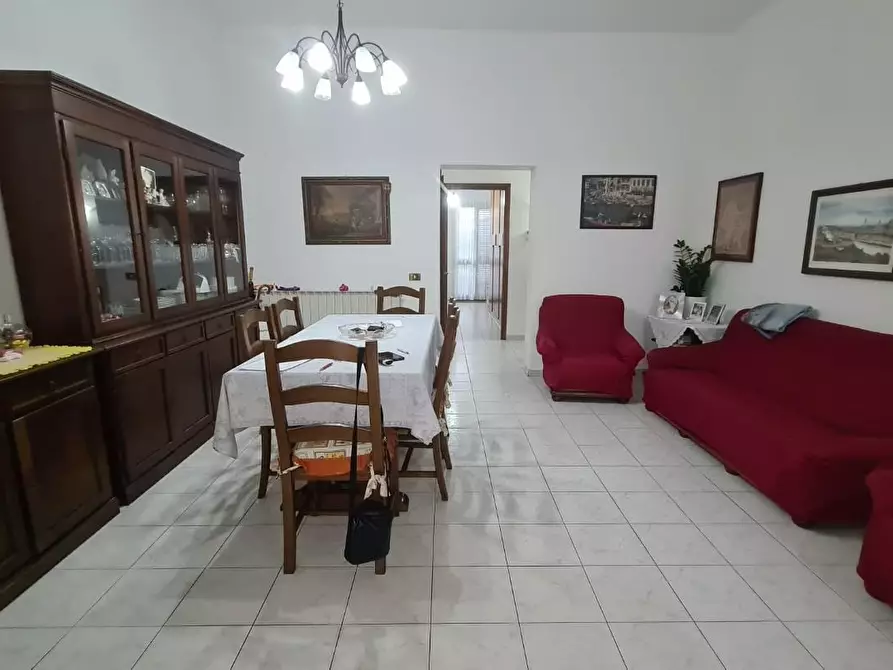 Immagine 4 di Appartamento in vendita  a Cascina