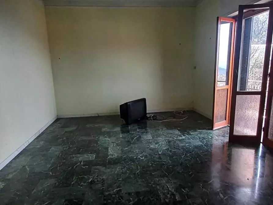 Immagine 9 di Appartamento in vendita  a Carrara