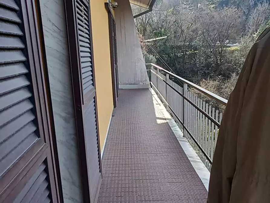 Immagine 11 di Appartamento in vendita  a Carrara