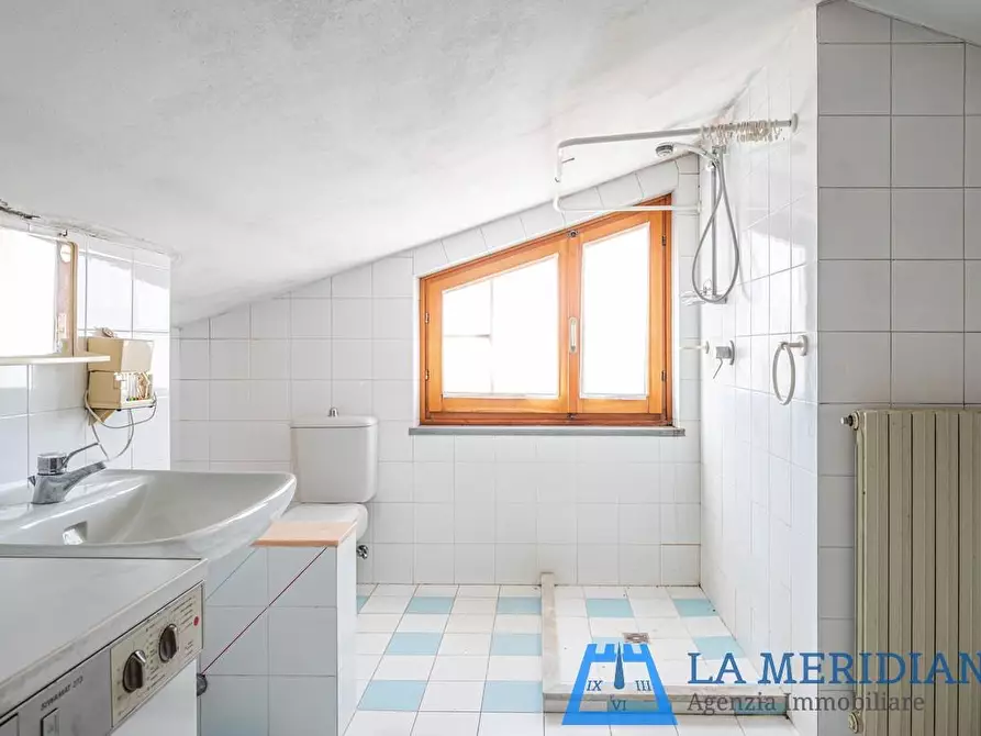 Immagine 26 di Casa indipendente in vendita  a Larciano