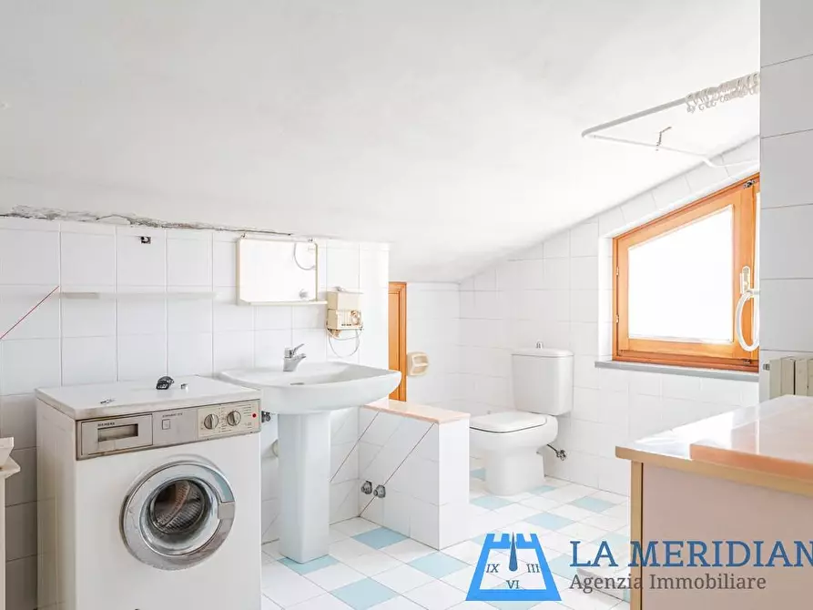 Immagine 25 di Casa indipendente in vendita  a Larciano