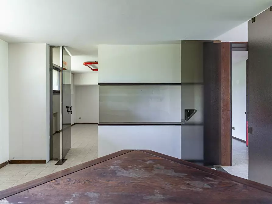 Immagine 20 di Ufficio in vendita  a Vinci