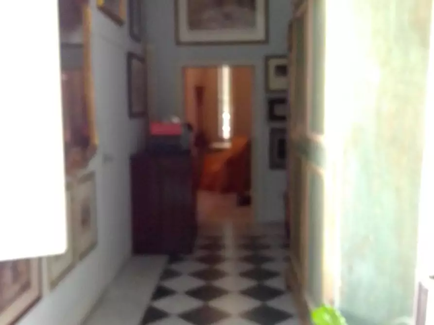 Immagine 11 di Appartamento in vendita  a Livorno