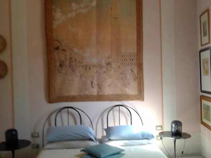 Immagine 7 di Appartamento in vendita  a Livorno