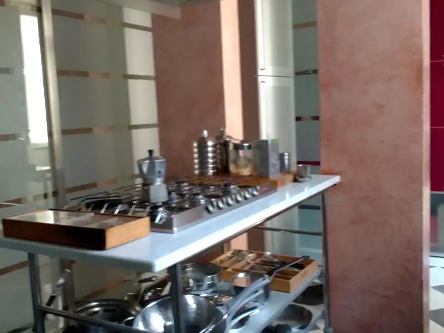 Immagine 14 di Appartamento in vendita  a Livorno