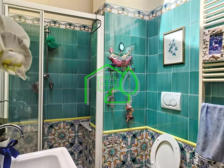 Immagine 36 di Villa in vendita  a Viareggio