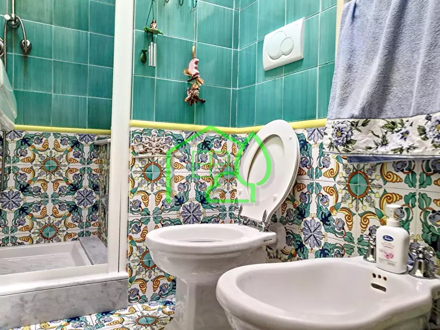 Immagine 38 di Villa in vendita  a Viareggio