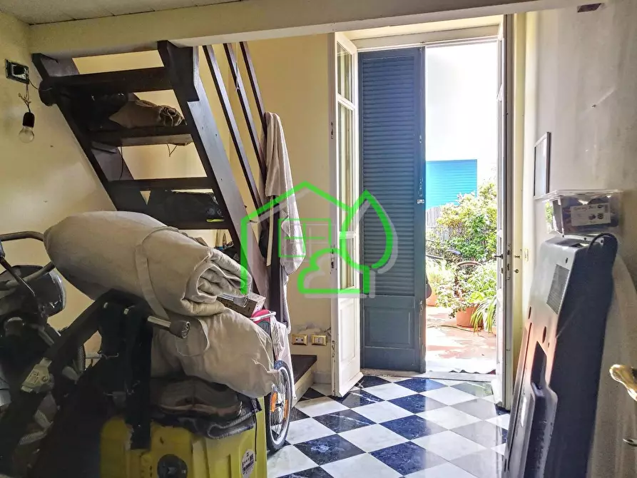 Immagine 42 di Villa in vendita  a Viareggio