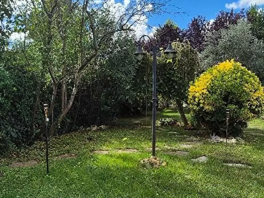 Immagine 43 di Villa in vendita  a Pisa