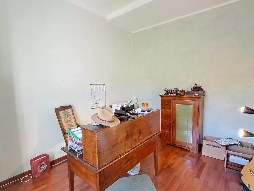 Immagine 25 di Villa in vendita  a Pisa