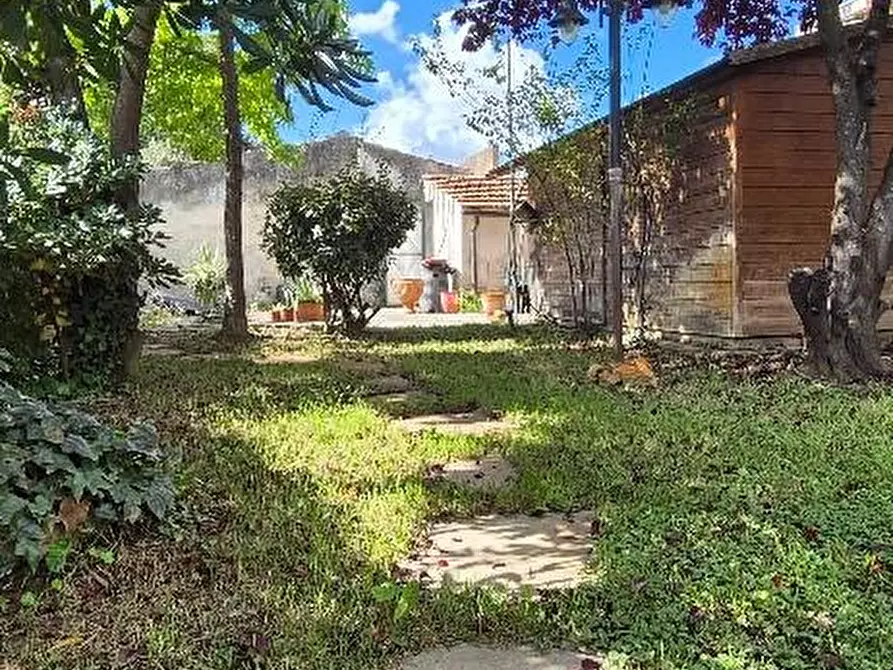 Immagine 46 di Villa in vendita  a Pisa