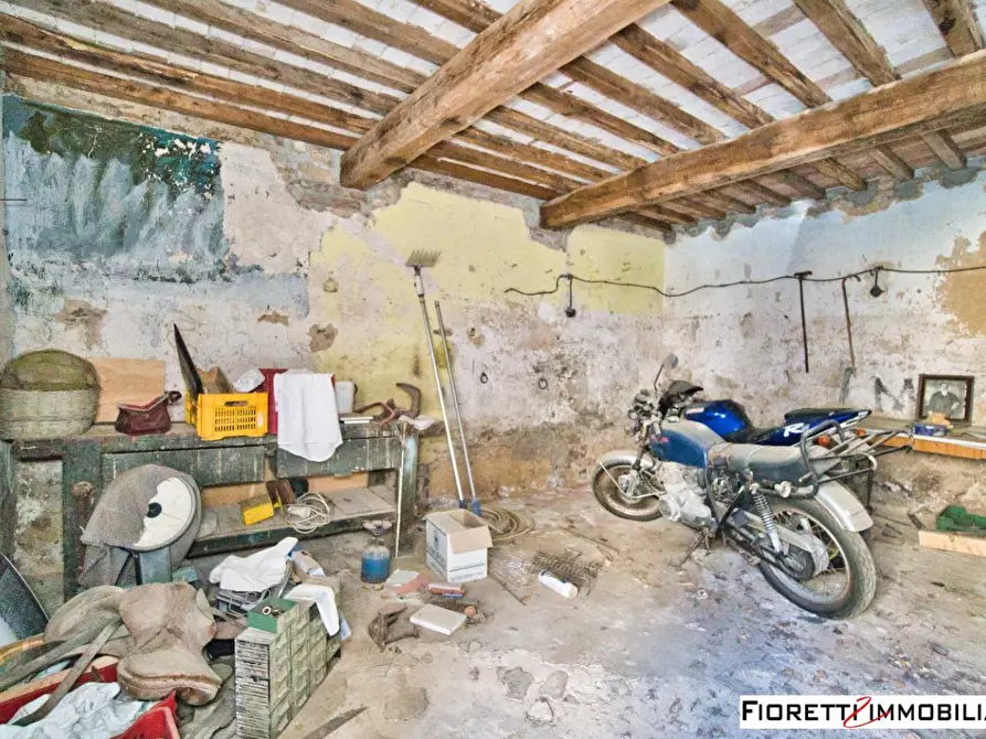 Immagine 33 di Porzione di casa in vendita  a Piombino