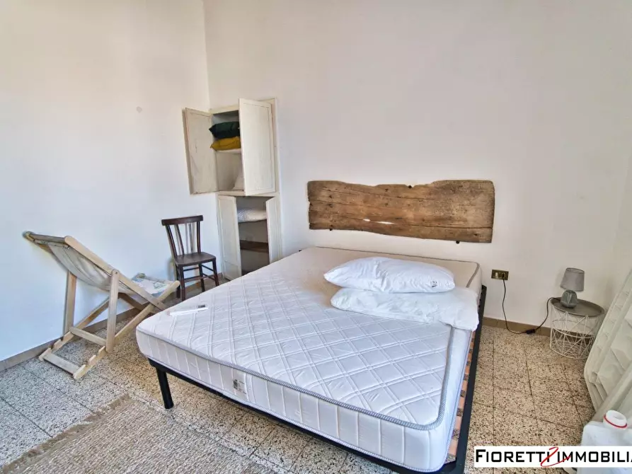 Immagine 12 di Porzione di casa in vendita  a Piombino