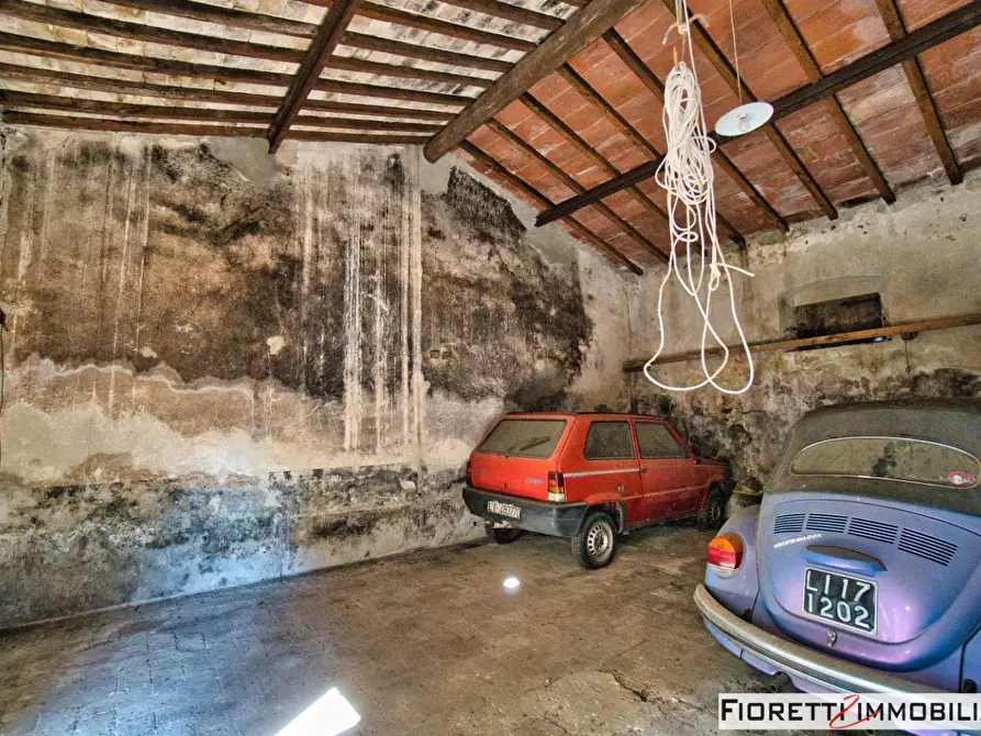 Immagine 37 di Porzione di casa in vendita  a Piombino
