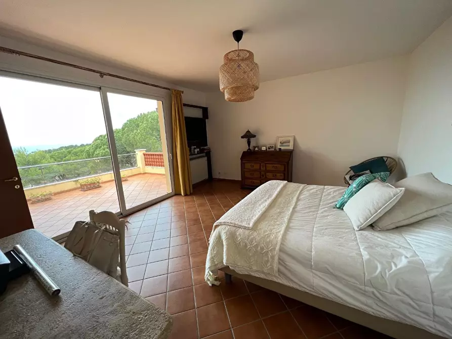 Immagine 11 di Villa in vendita  a Rosignano Marittimo