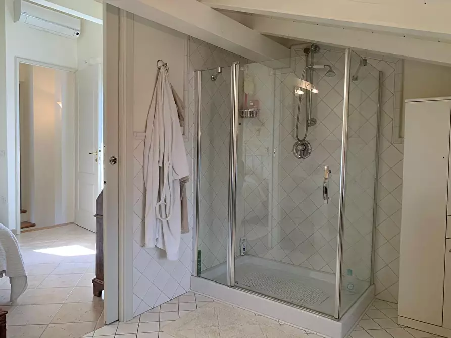 Immagine 23 di Villa in vendita  a Forte Dei Marmi