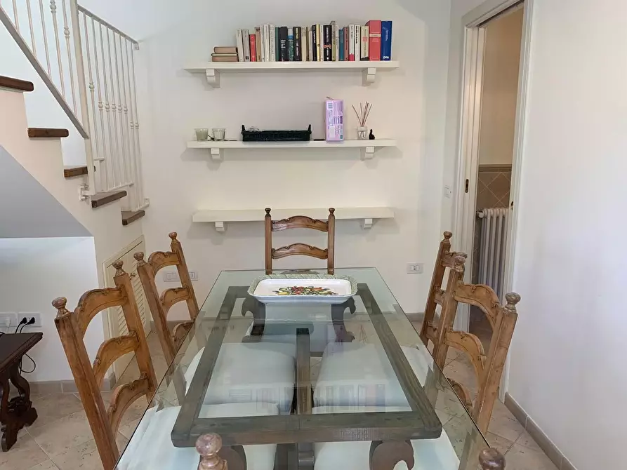 Immagine 10 di Villa in vendita  a Forte Dei Marmi