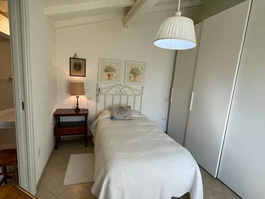 Immagine 21 di Villa in vendita  a Forte Dei Marmi