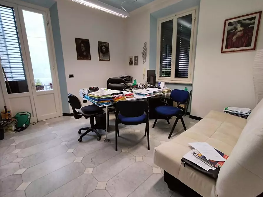 Immagine 7 di Appartamento in vendita  a Lucca