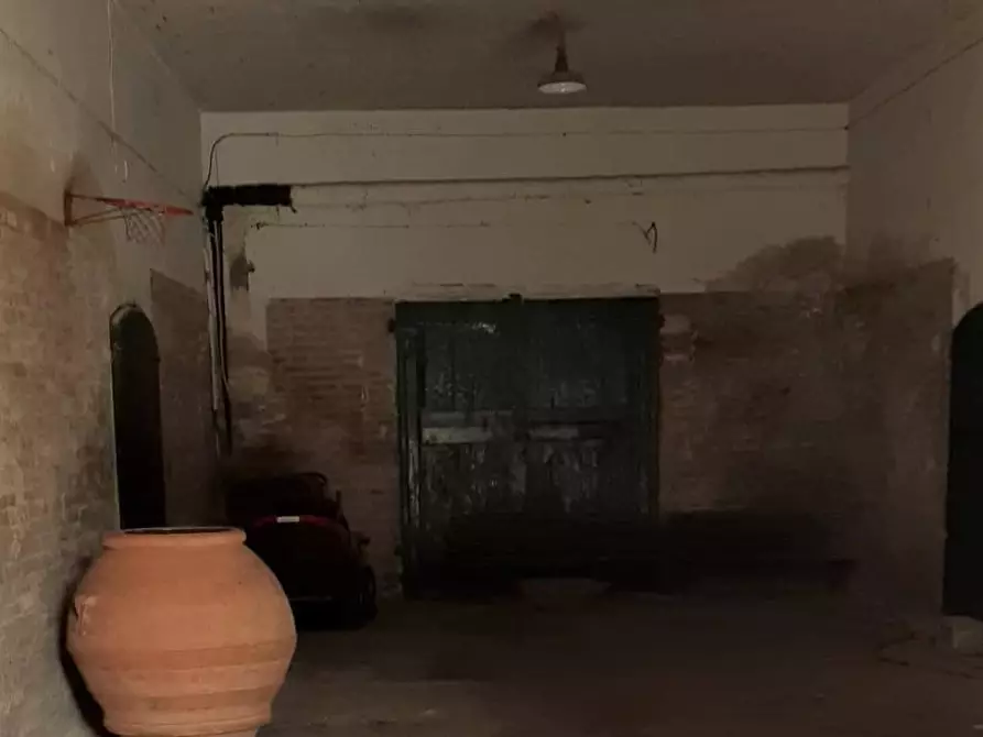 Immagine 16 di Villa in vendita  a San Miniato