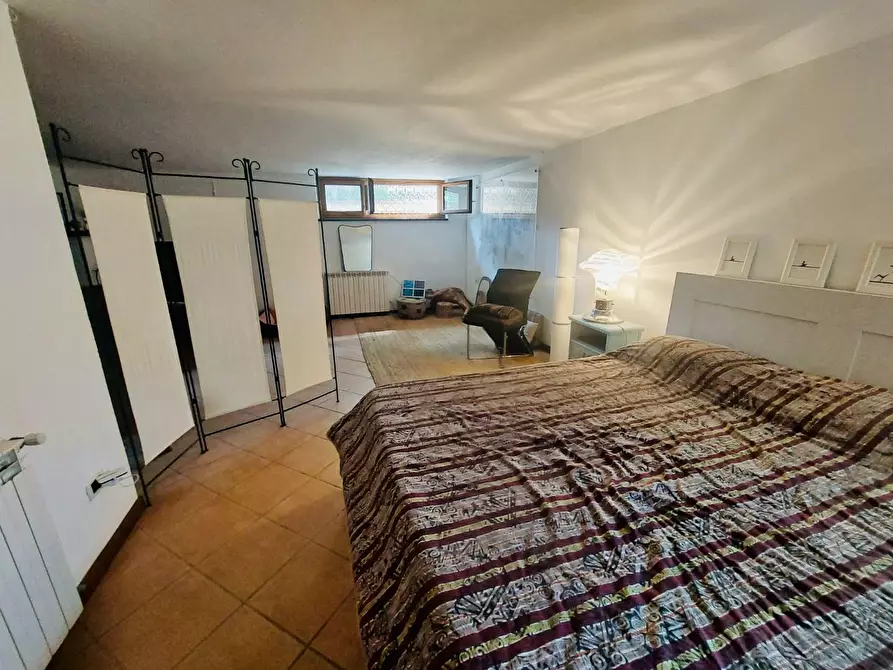 Immagine 22 di Villa in vendita  a Massarosa