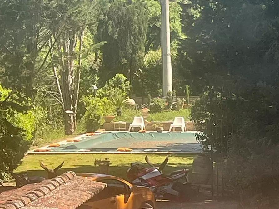 Immagine 53 di Casa colonica in vendita  a Asciano