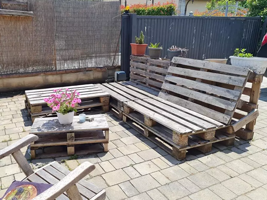 Immagine 8 di Villa in vendita  a Capannori