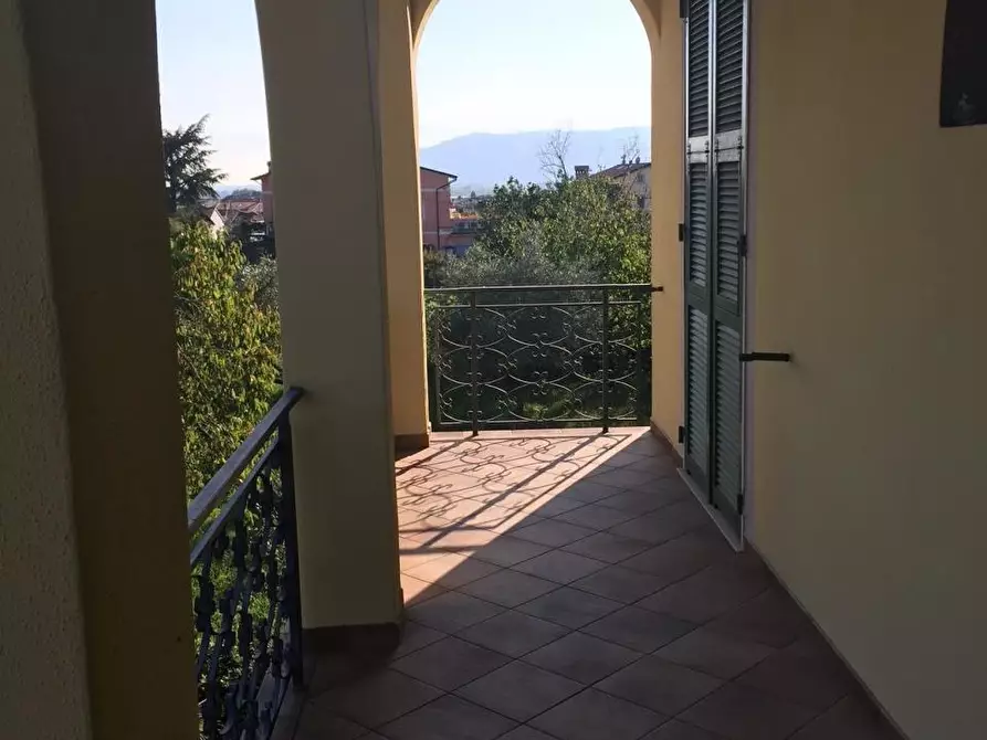 Immagine 31 di Villa in vendita  a Castelnuovo Magra