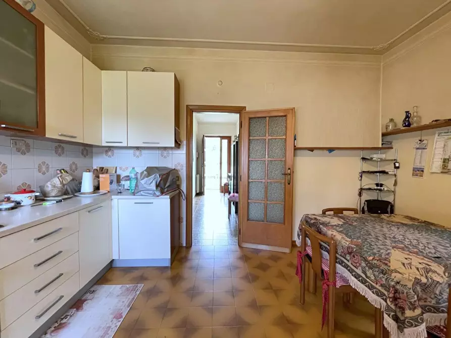 Immagine 14 di Casa indipendente in vendita  a Camaiore