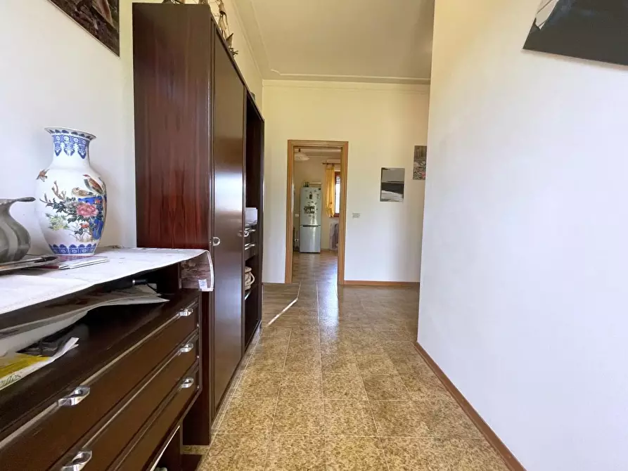 Immagine 2 di Casa indipendente in vendita  a Camaiore