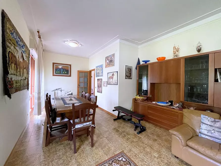 Immagine 10 di Casa indipendente in vendita  a Camaiore