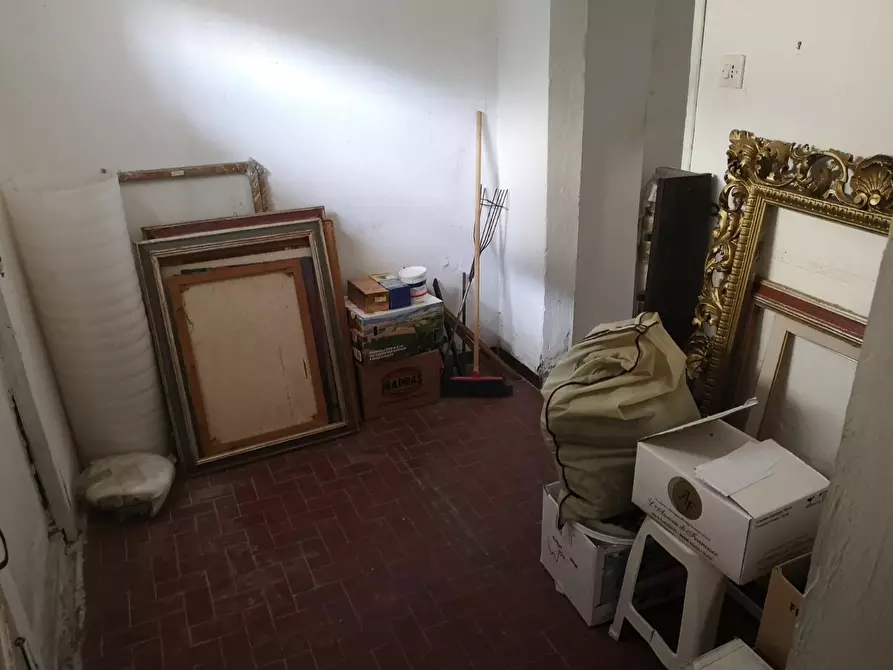 Immagine 28 di Terratetto in vendita  a Massa