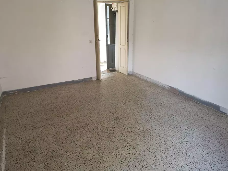 Immagine 33 di Terratetto in vendita  a Massa