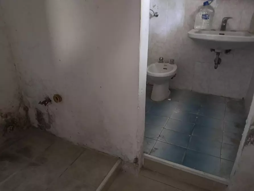 Immagine 29 di Terratetto in vendita  a Massa