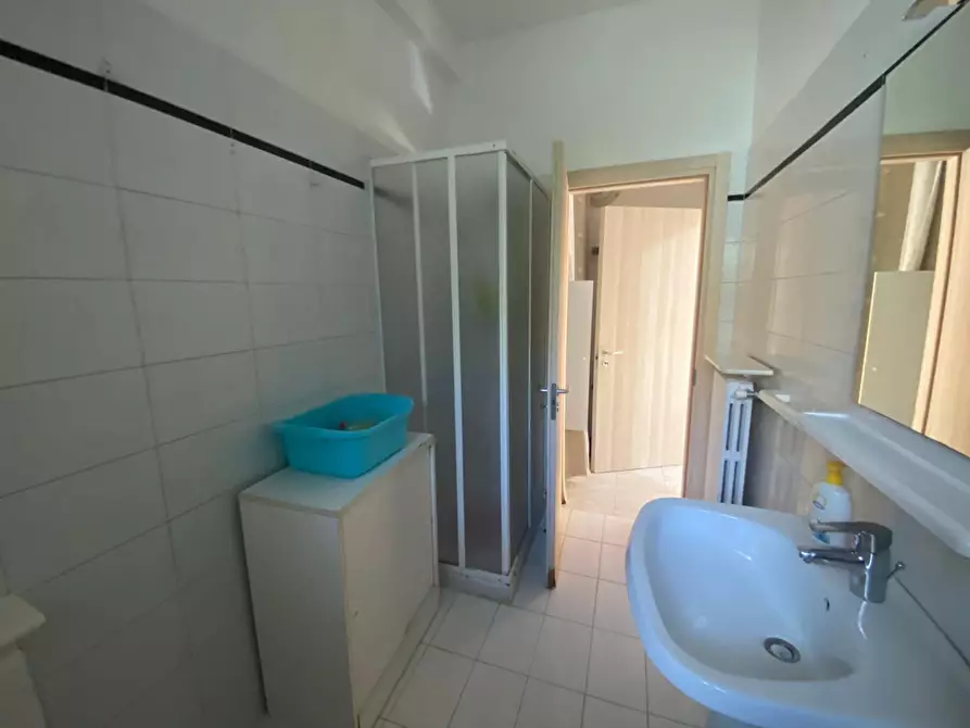 Immagine 8 di Appartamento in affitto  a Rosignano Marittimo