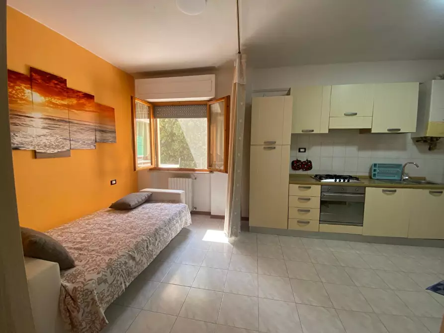 Immagine 4 di Appartamento in affitto  a Rosignano Marittimo