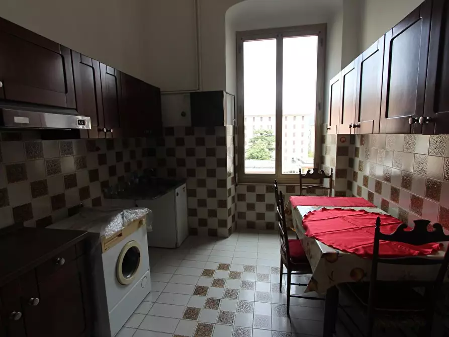 Immagine 3 di Appartamento in vendita  a La Spezia