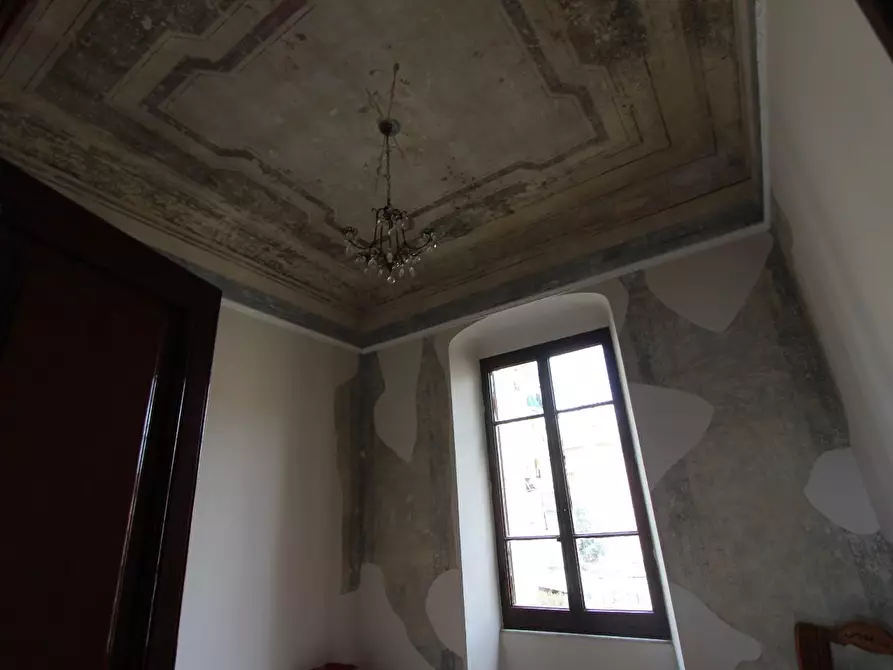 Immagine 12 di Appartamento in vendita  a La Spezia