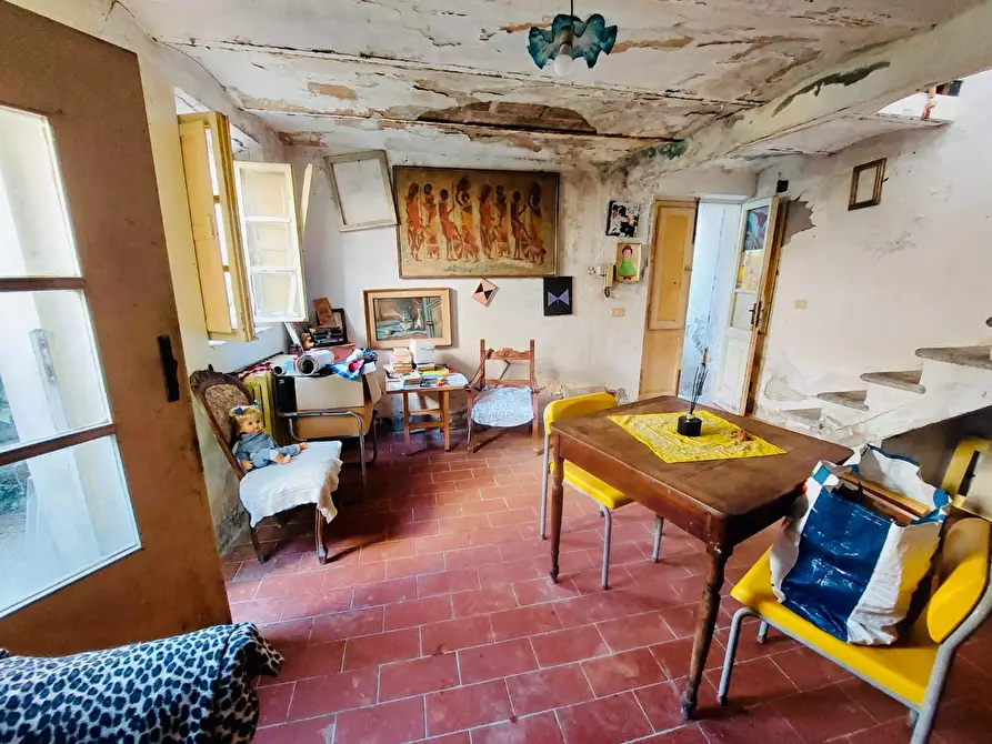Immagine 22 di Villa in vendita  a Viareggio