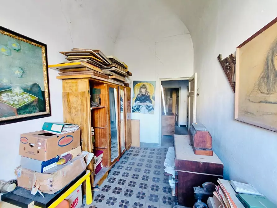 Immagine 14 di Villa in vendita  a Viareggio