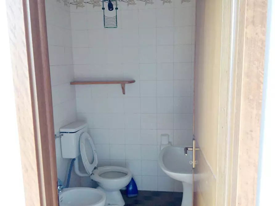 Immagine 6 di Villetta a schiera in vendita  a Massa