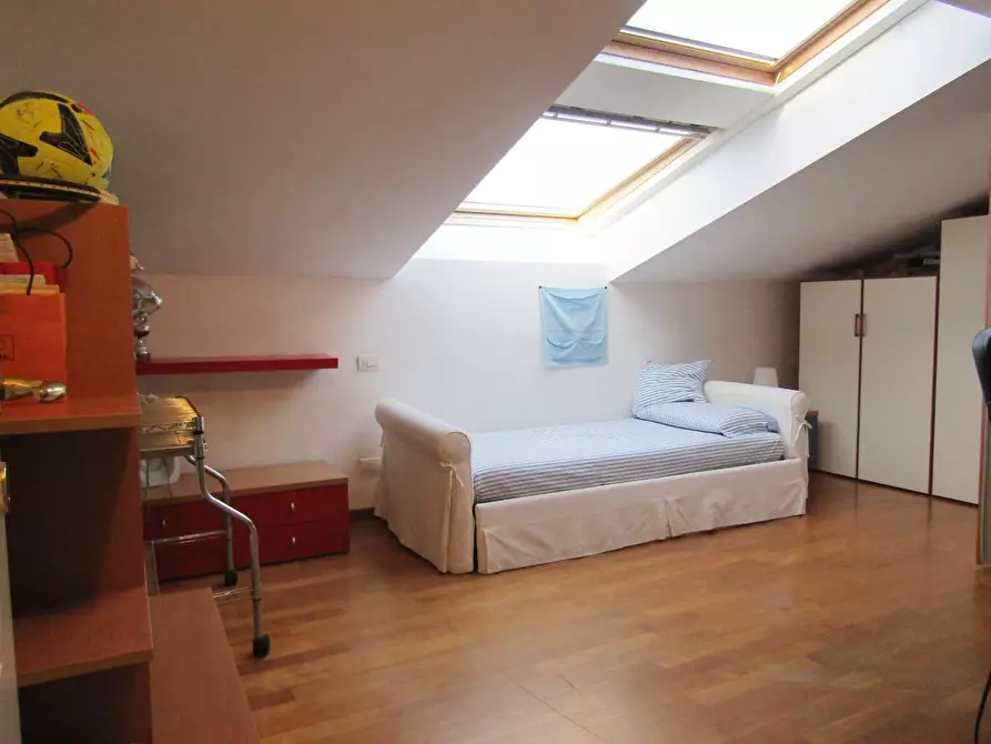 Immagine 40 di Appartamento in vendita  a Carrara