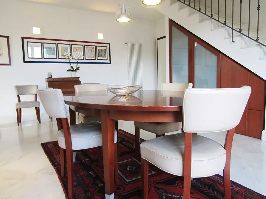 Immagine 14 di Appartamento in vendita  a Carrara