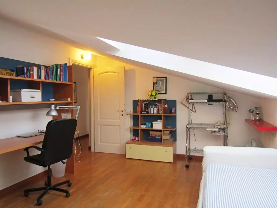 Immagine 49 di Appartamento in vendita  a Carrara