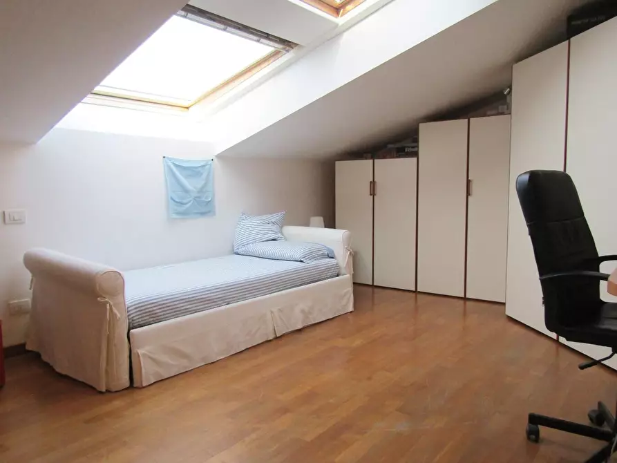 Immagine 56 di Appartamento in vendita  a Carrara