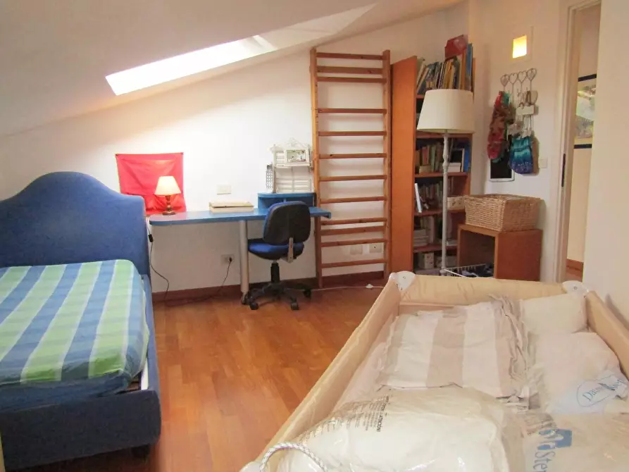 Immagine 63 di Appartamento in vendita  a Carrara