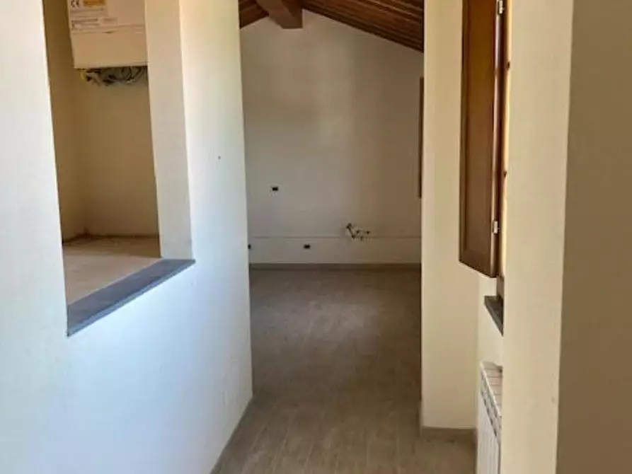 Immagine 7 di Appartamento in vendita  a San Giuliano Terme