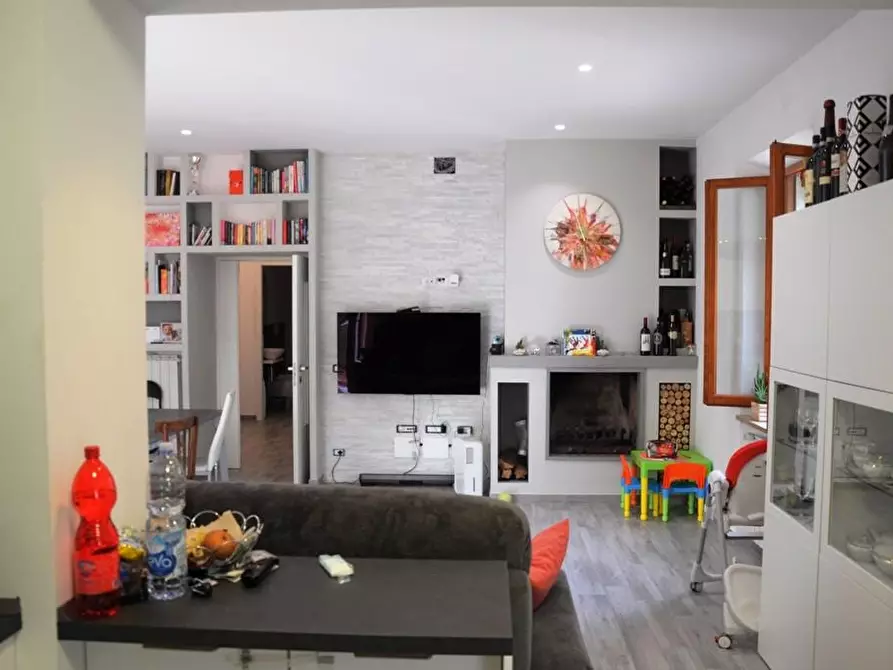 Immagine 11 di Casa bifamiliare in vendita  a Colle Di Val D'elsa