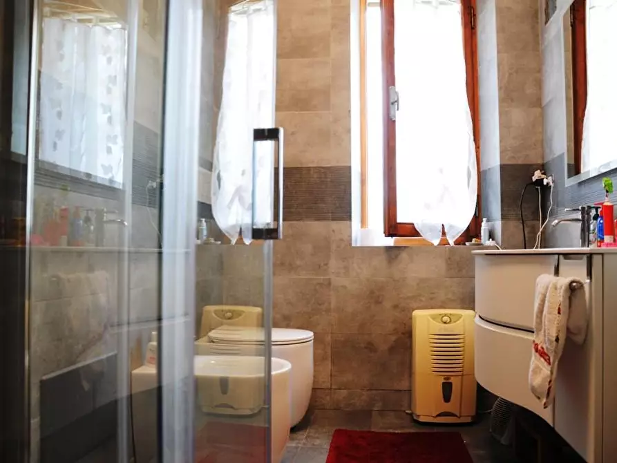 Immagine 16 di Casa bifamiliare in vendita  a Colle Di Val D'elsa