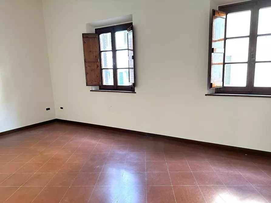 Immagine 21 di Appartamento in vendita  a Empoli